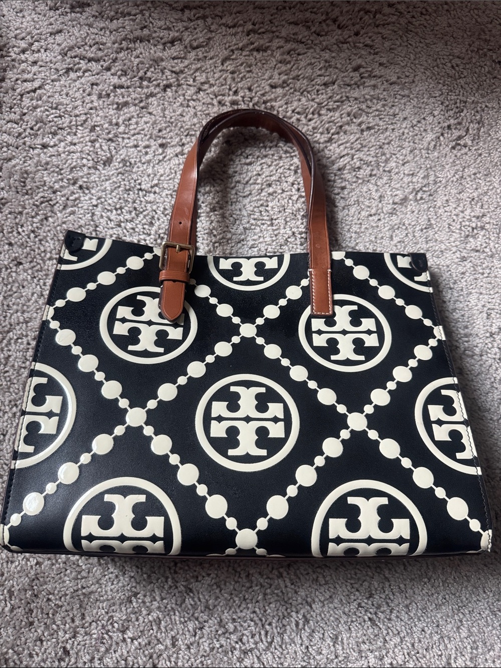 TORY BURCH  T MONOGRAM CONTRAST
EMBOSSED TOTE